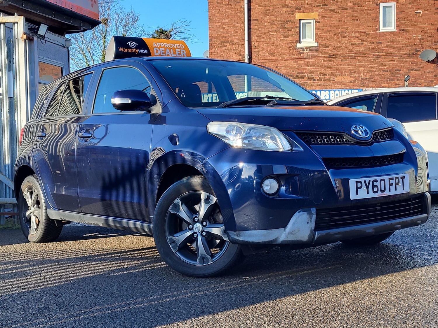 Used Toyota Urban Cruiser 2011 for sale - 77168775: Photo 12