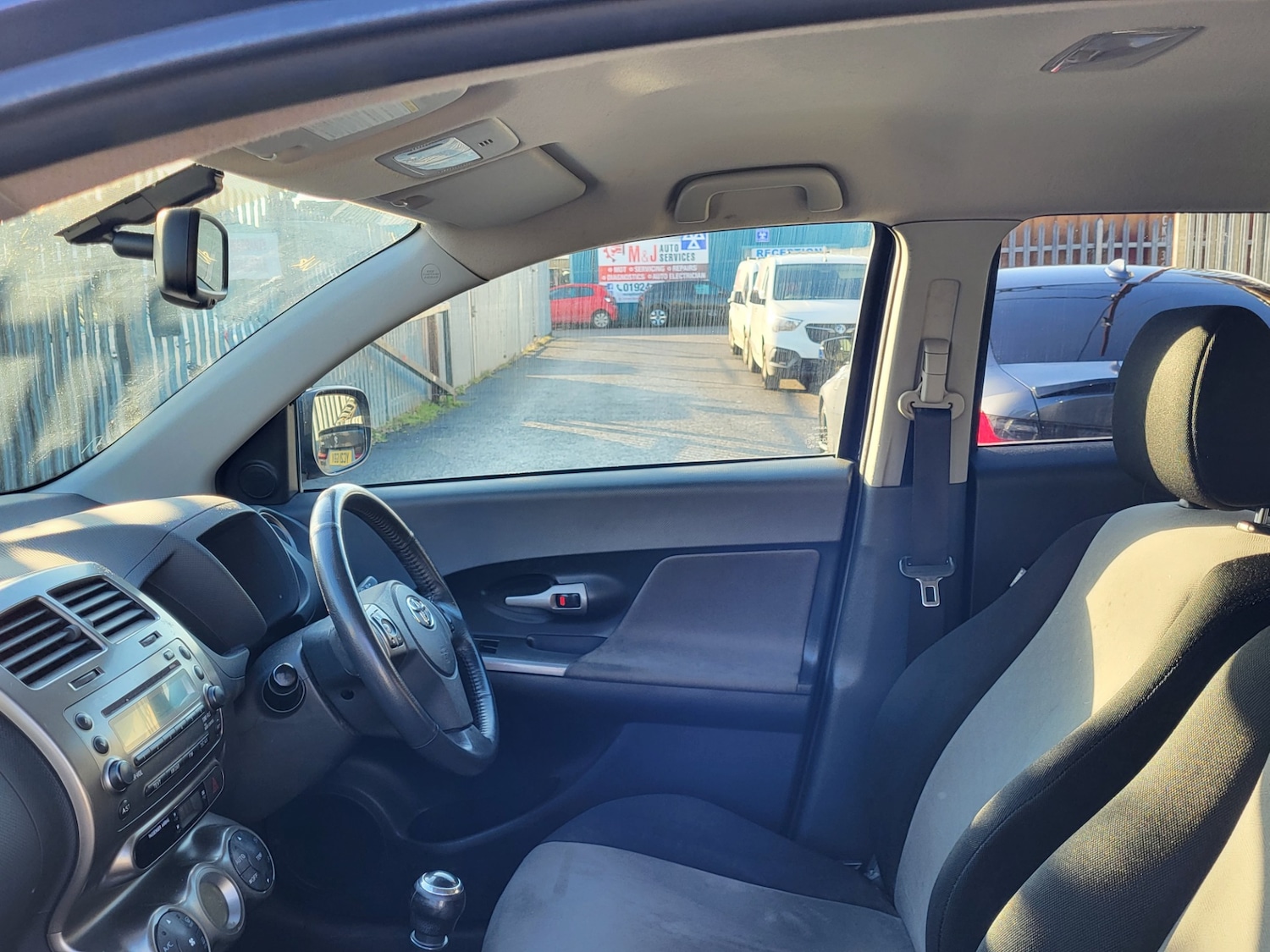 Used Toyota Urban Cruiser 2011 for sale - 77168775: Photo 18