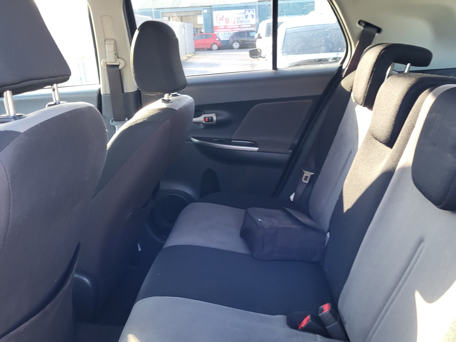 Used Toyota Urban Cruiser 2011 for sale - 77168775: Photo 20