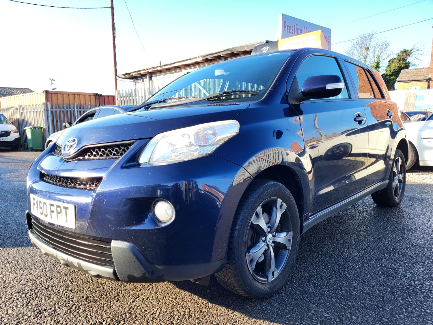 Used Toyota Urban Cruiser 2011 for sale - 77168775: Photo 24