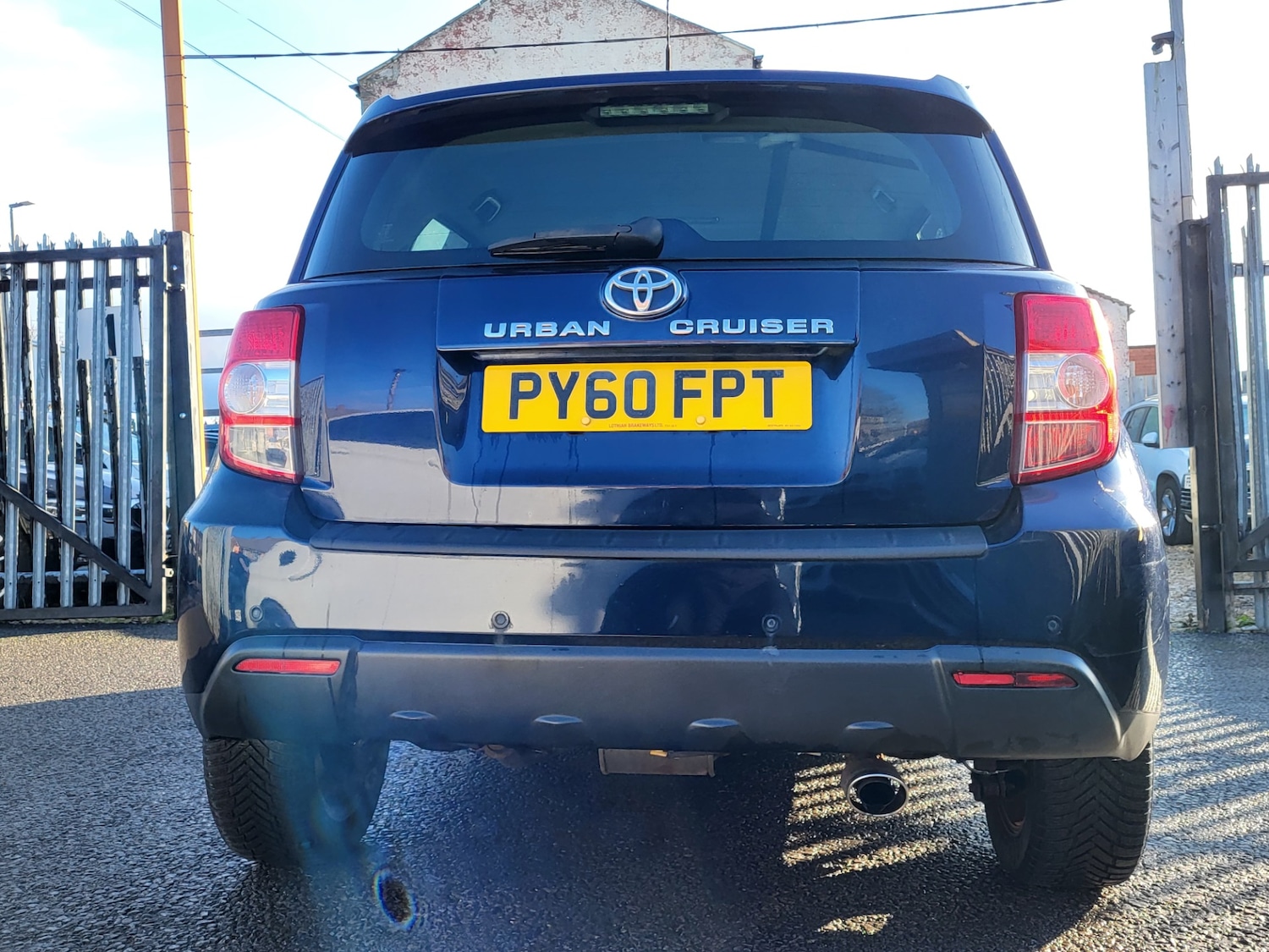 Used Toyota Urban Cruiser 2011 for sale - 77168775: Photo 25