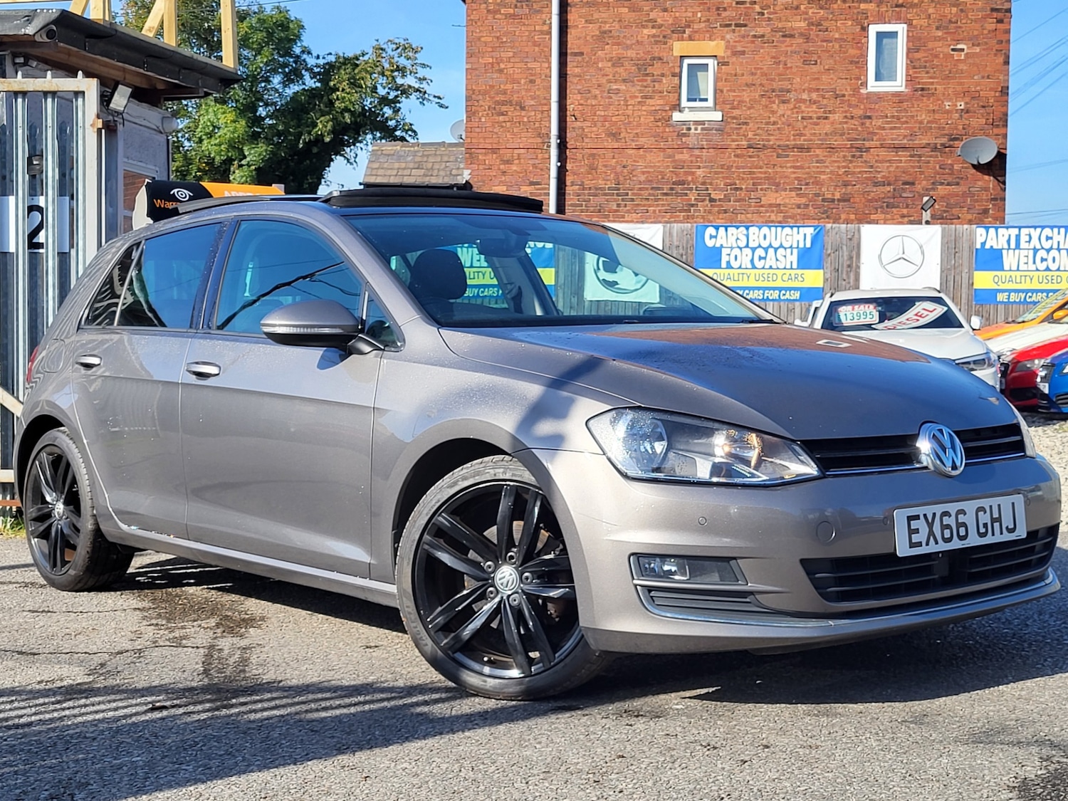 Used Volkswagen Golf 2016 for sale - 76962865: Photo 13