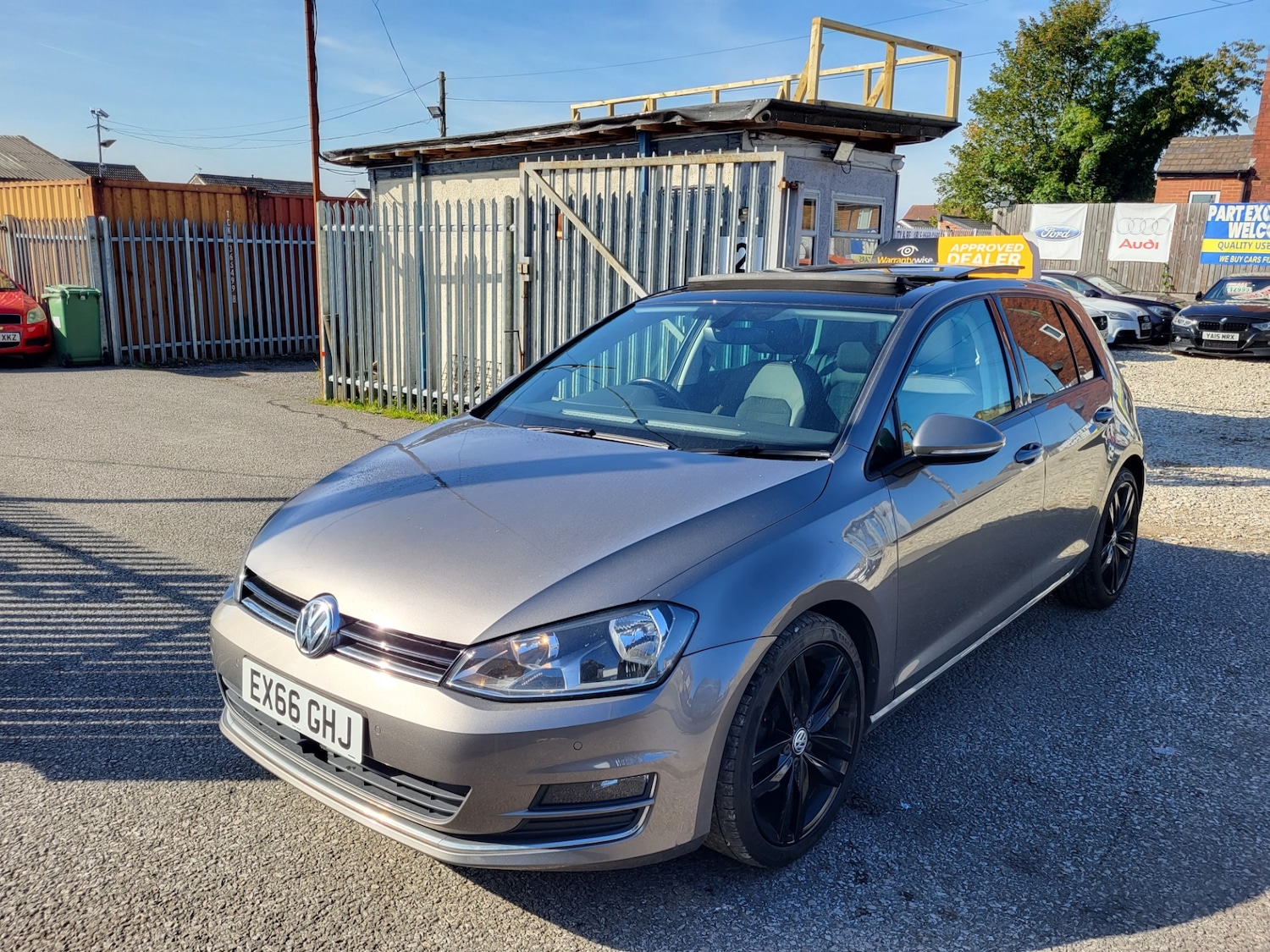 Used Volkswagen Golf 2016 for sale - 76962865: Photo 28