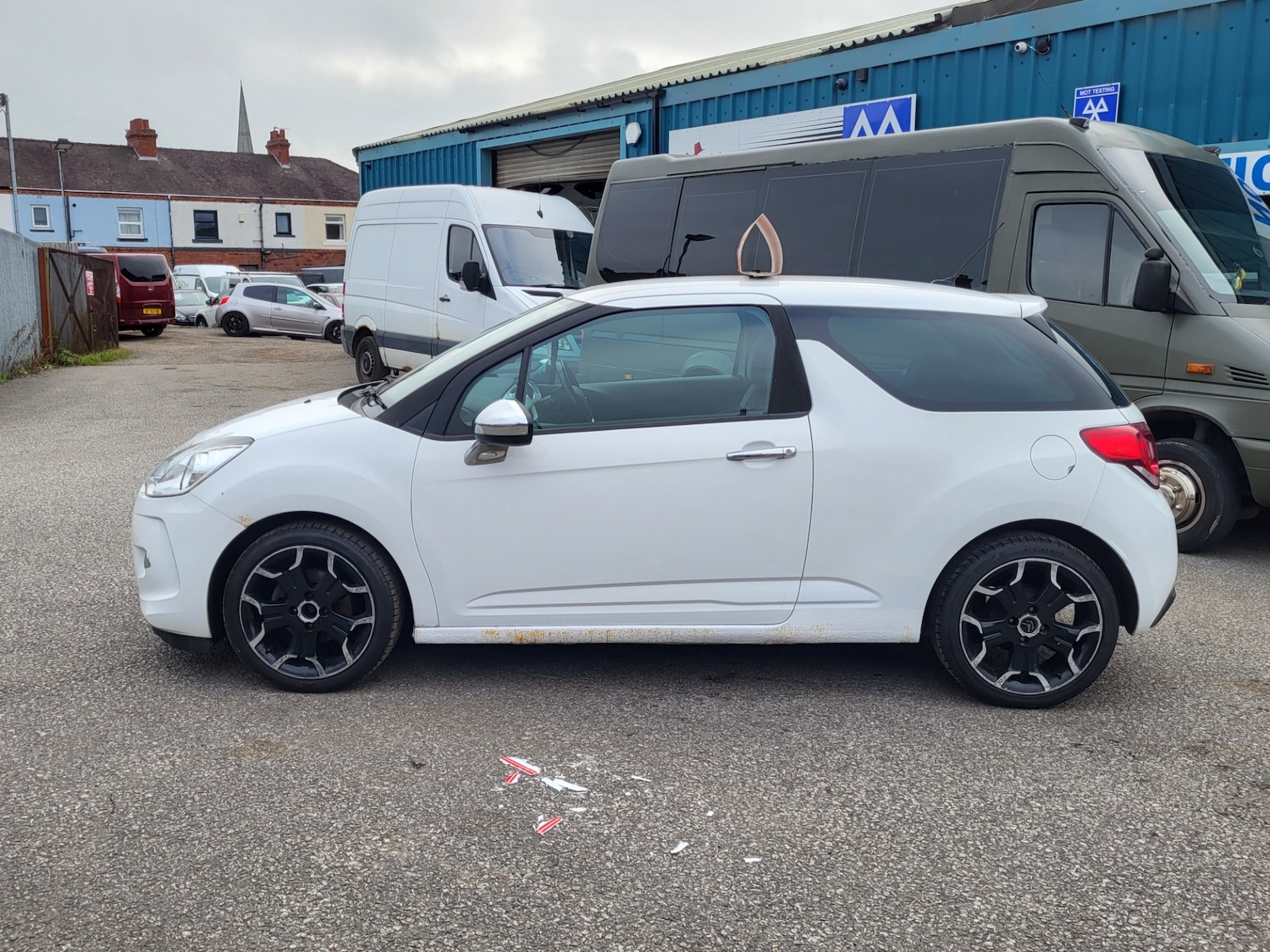 Used Citroen DS3 2011 for sale - 76960353: Photo 5