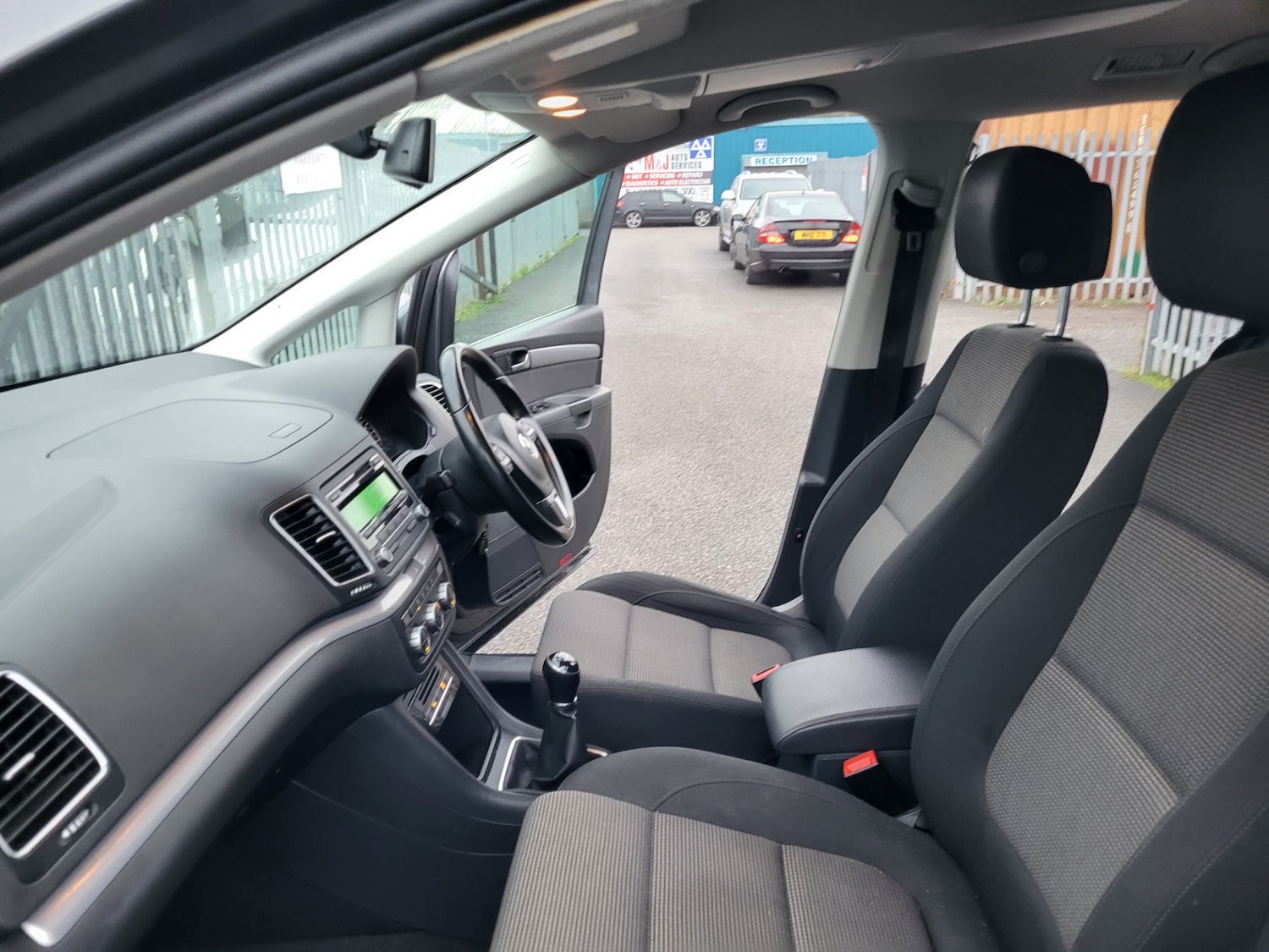 Used Volkswagen Sharan 2015 for sale - 77034011: Photo 18