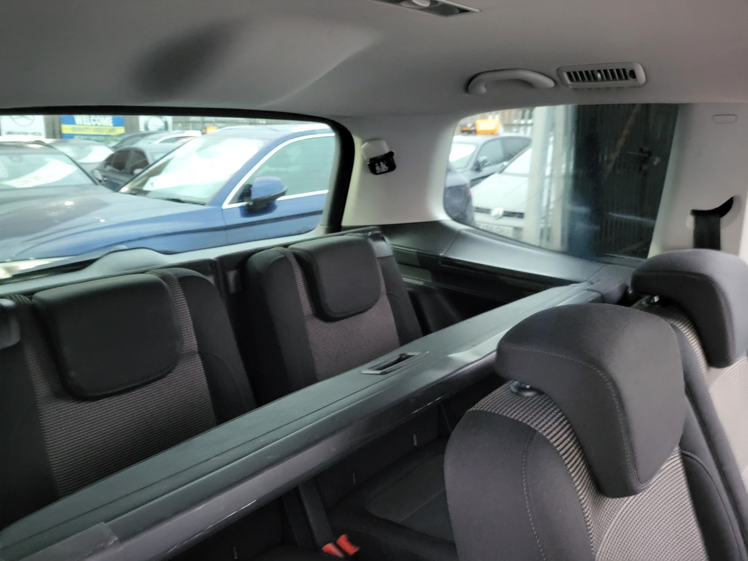 Used Volkswagen Sharan 2015 for sale - 77034011: Photo 21