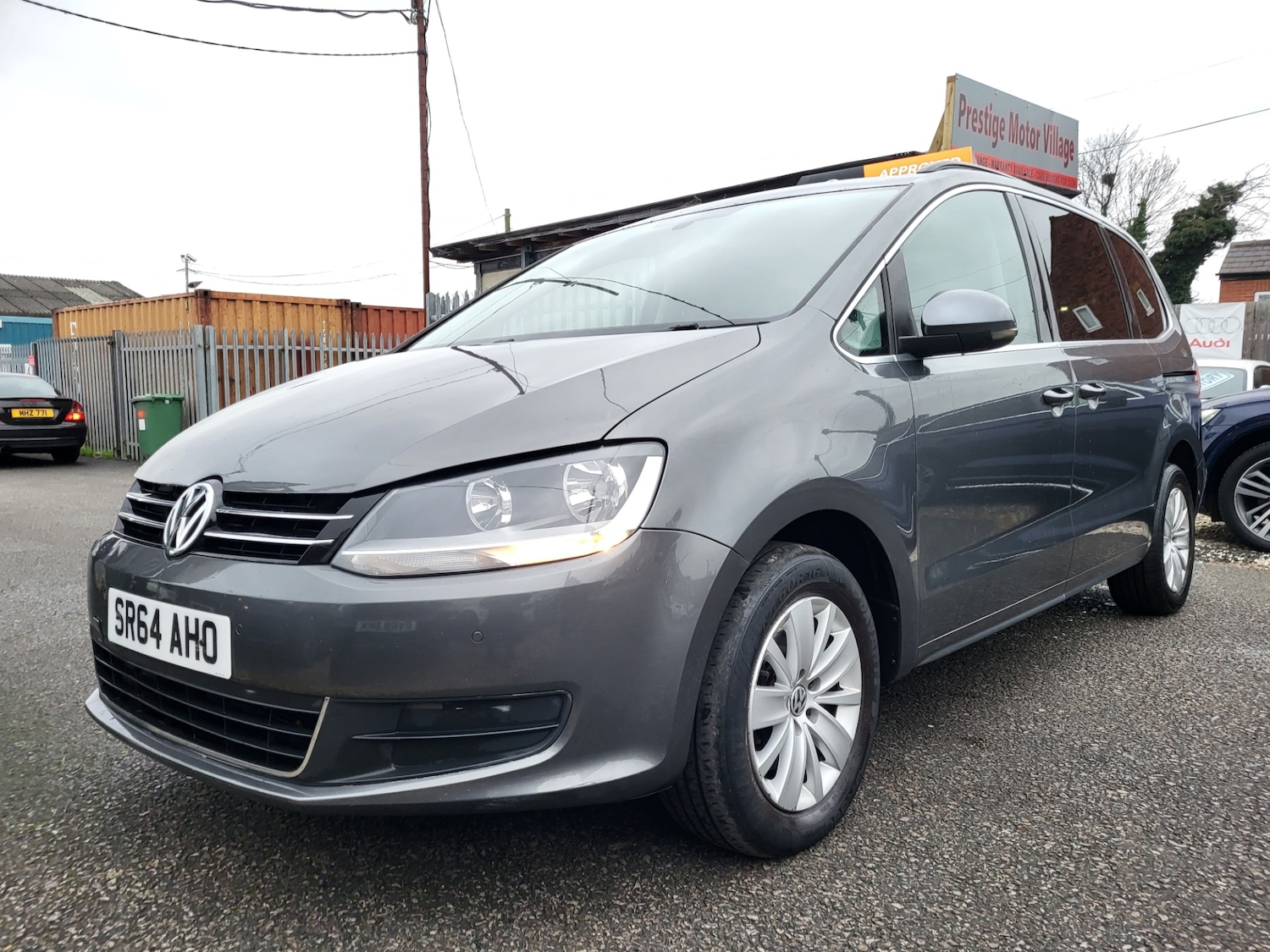 Used Volkswagen Sharan 2015 for sale - 77034011: Photo 26