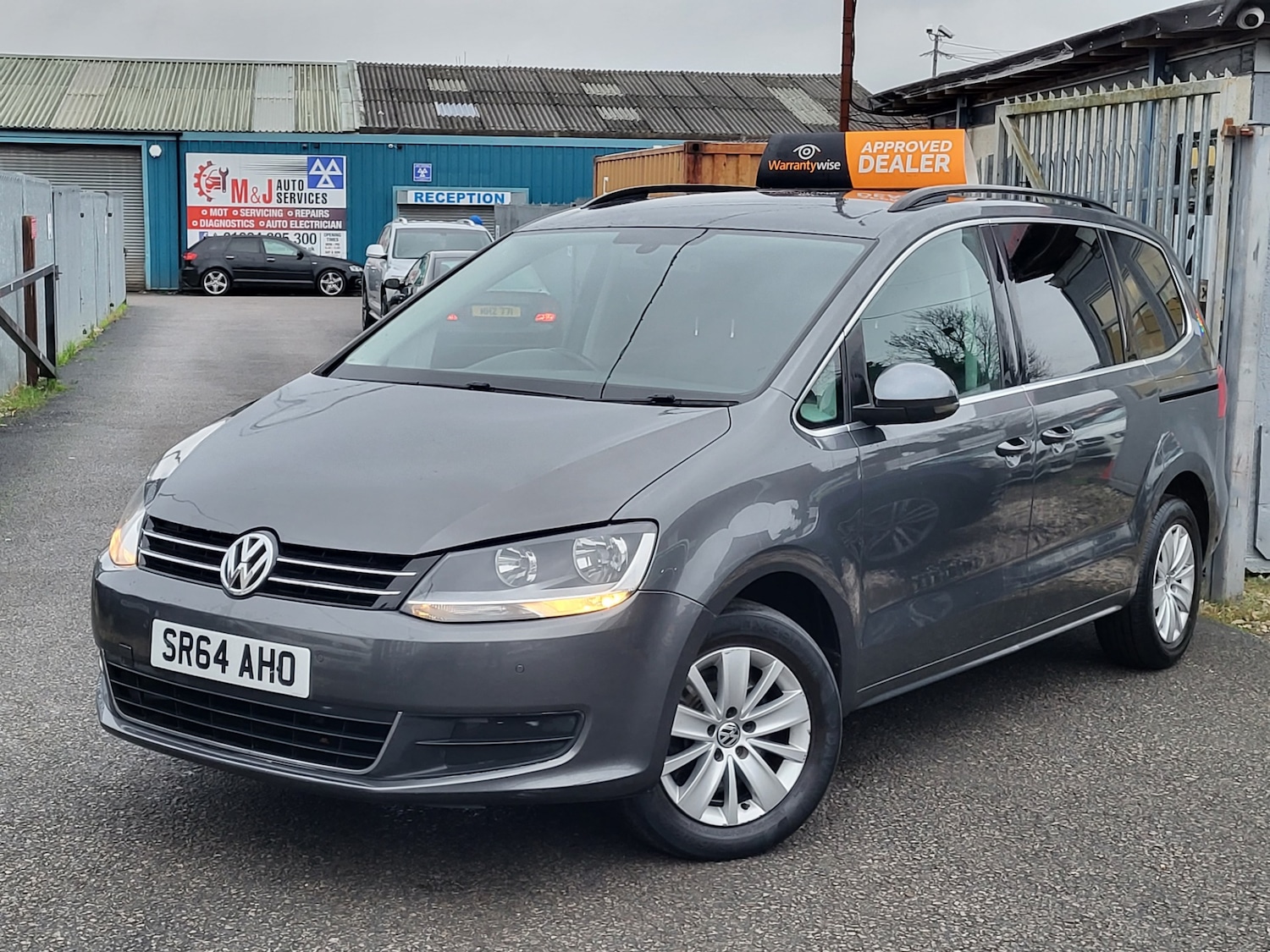 Used Volkswagen Sharan 2015 for sale - 77034011: Photo 3