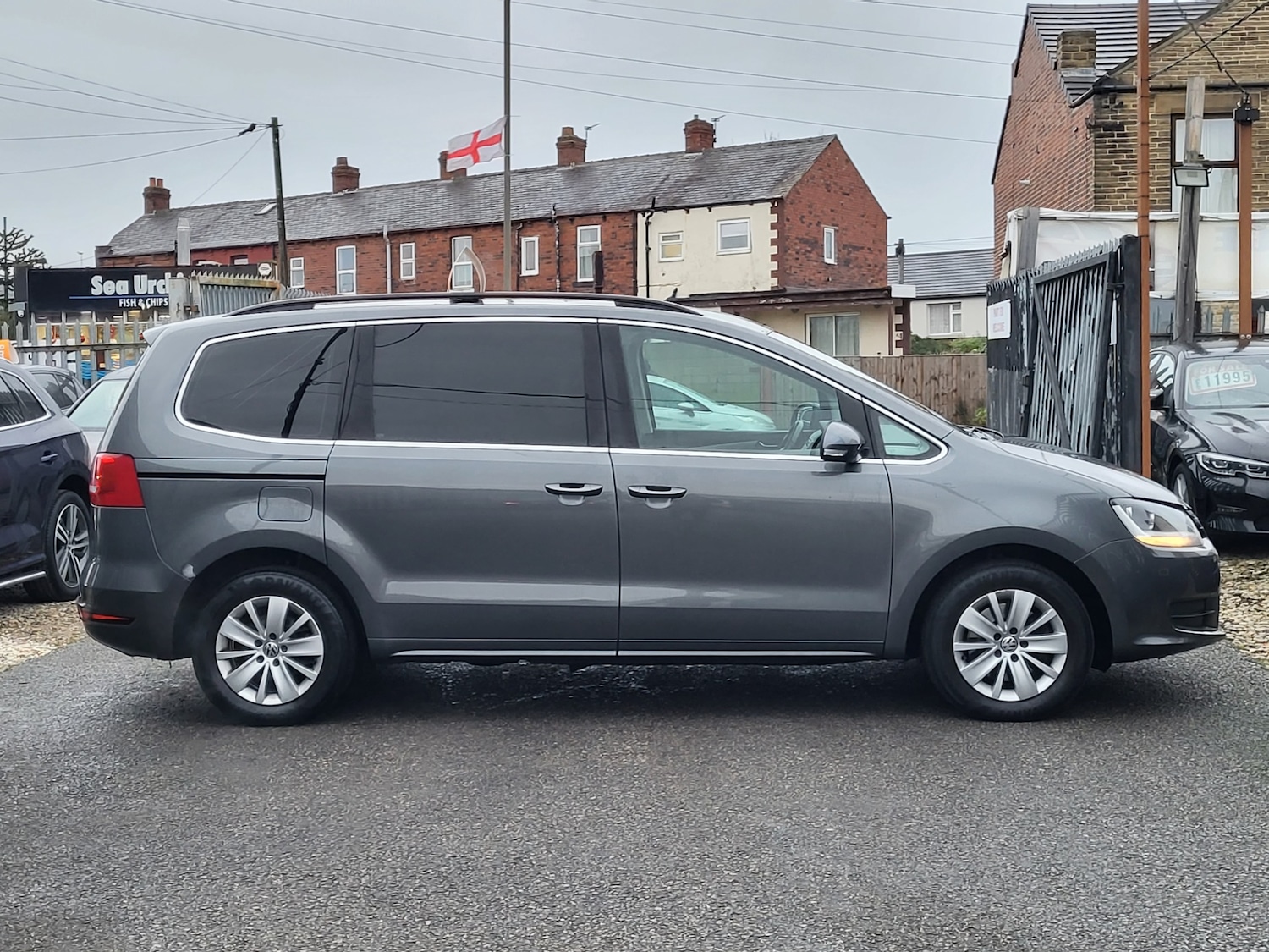 Used Volkswagen Sharan 2015 for sale - 77034011: Photo 4