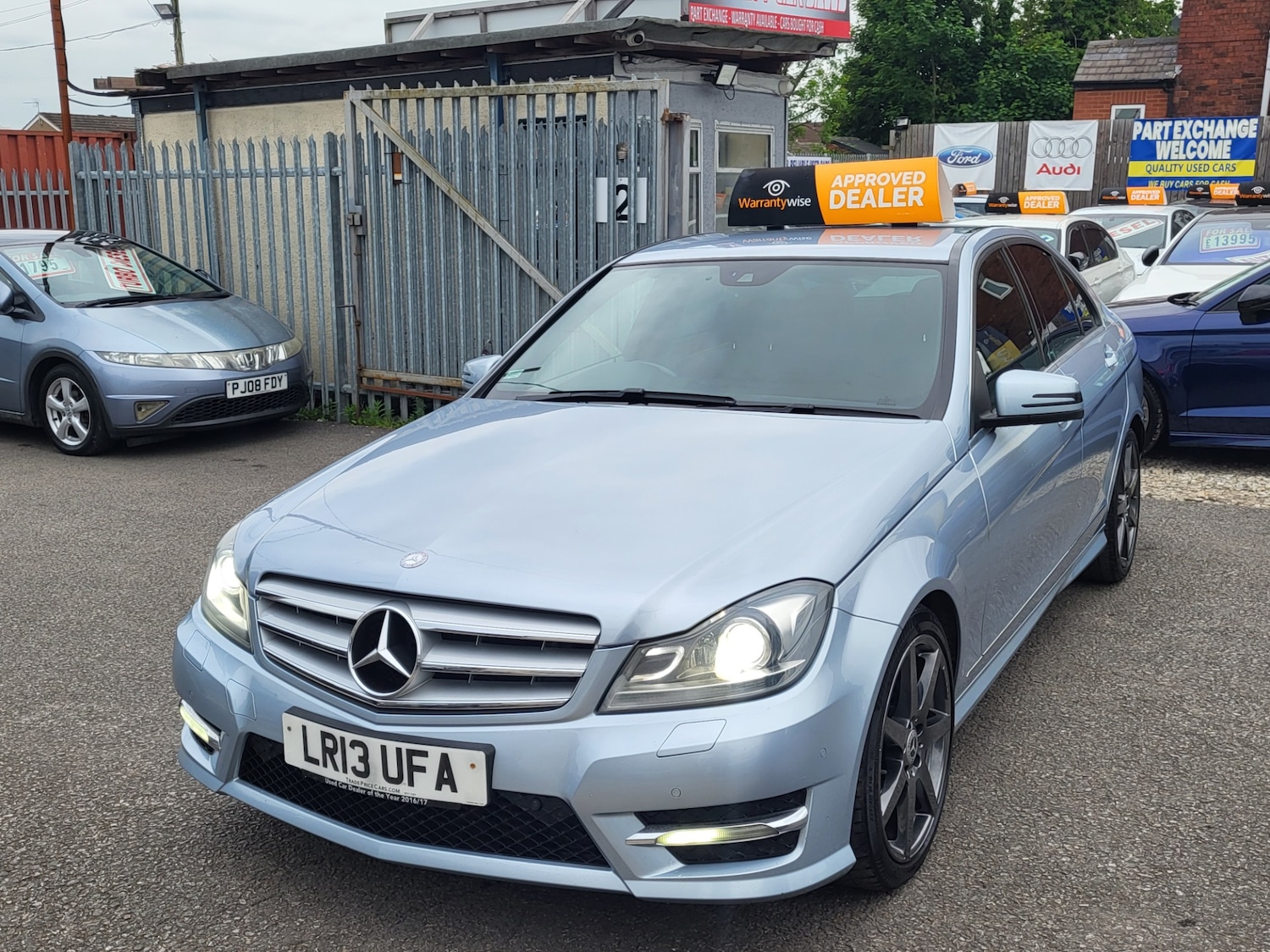 Used Mercedes-Benz C Class 2013 for sale - 76961221: Photo 28