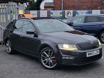 Used Skoda Octavia 2013 for sale - 77035776: Photo