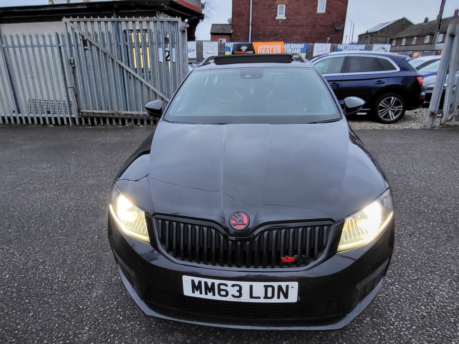 Used Skoda Octavia 2013 for sale - 77035776: Photo 2