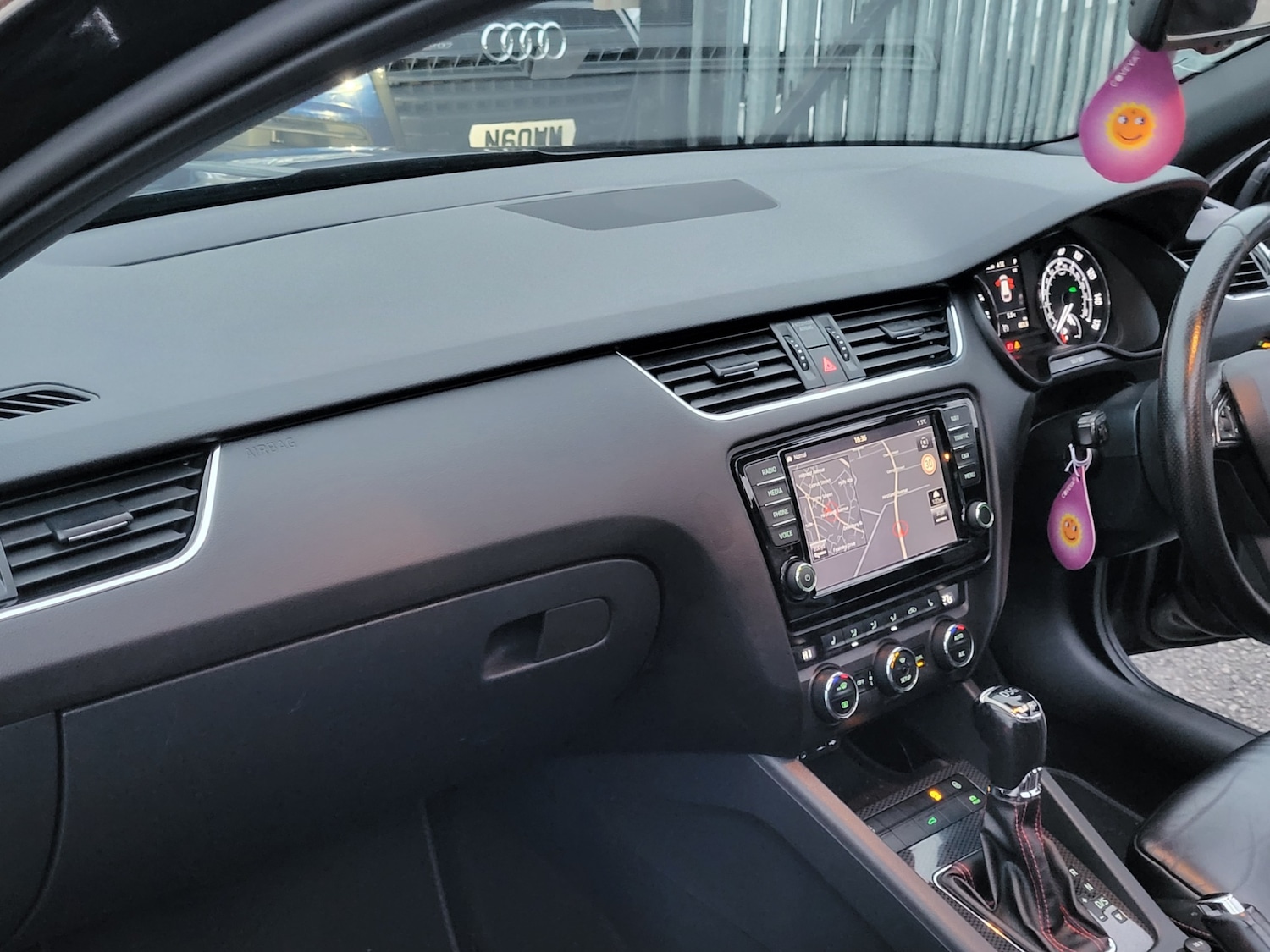 Used Skoda Octavia 2013 for sale - 77035776: Photo 9