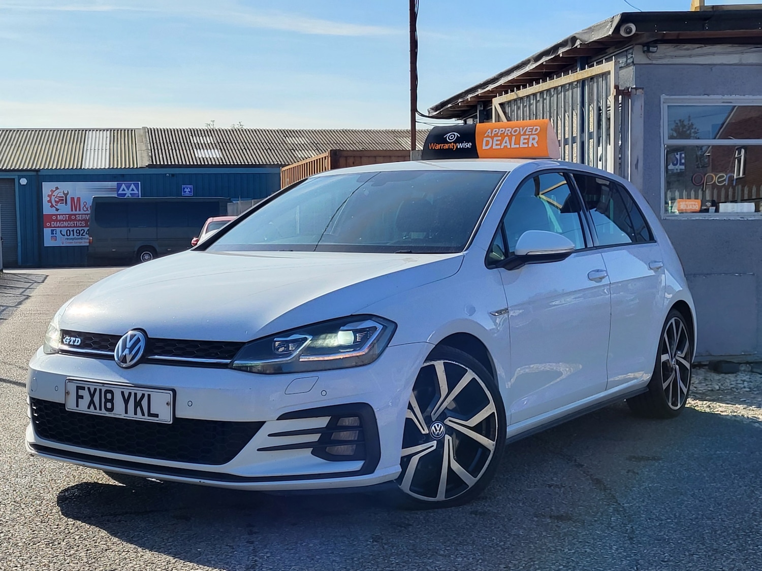Used Volkswagen Golf 2018 for sale - 76962975: Photo 14