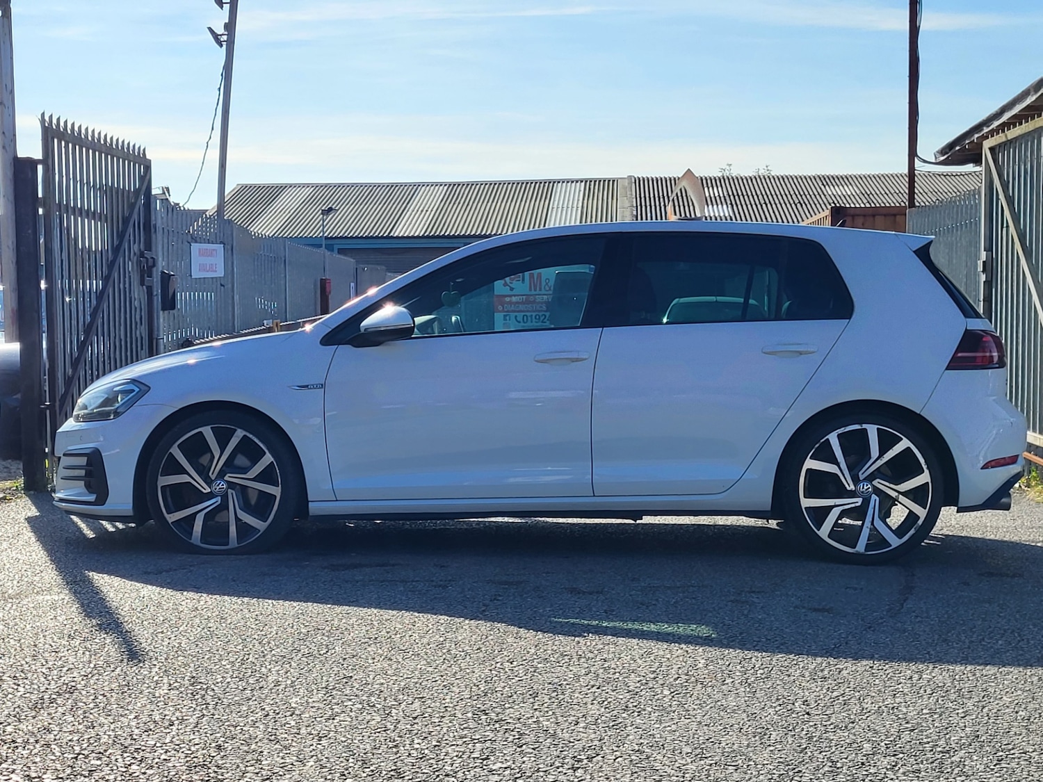 Used Volkswagen Golf 2018 for sale - 76962975: Photo 16