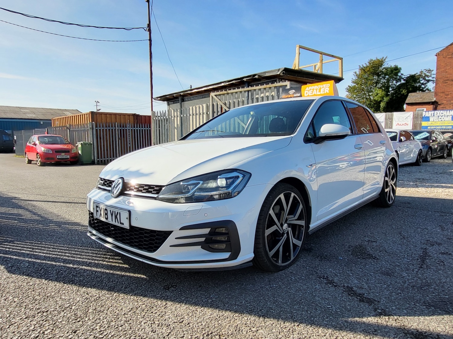 Used Volkswagen Golf 2018 for sale - 76962975: Photo 24