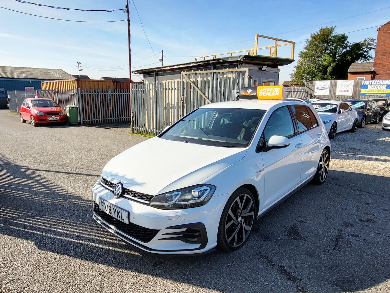 Used Volkswagen Golf 2018 for sale - 76962975: Photo 27