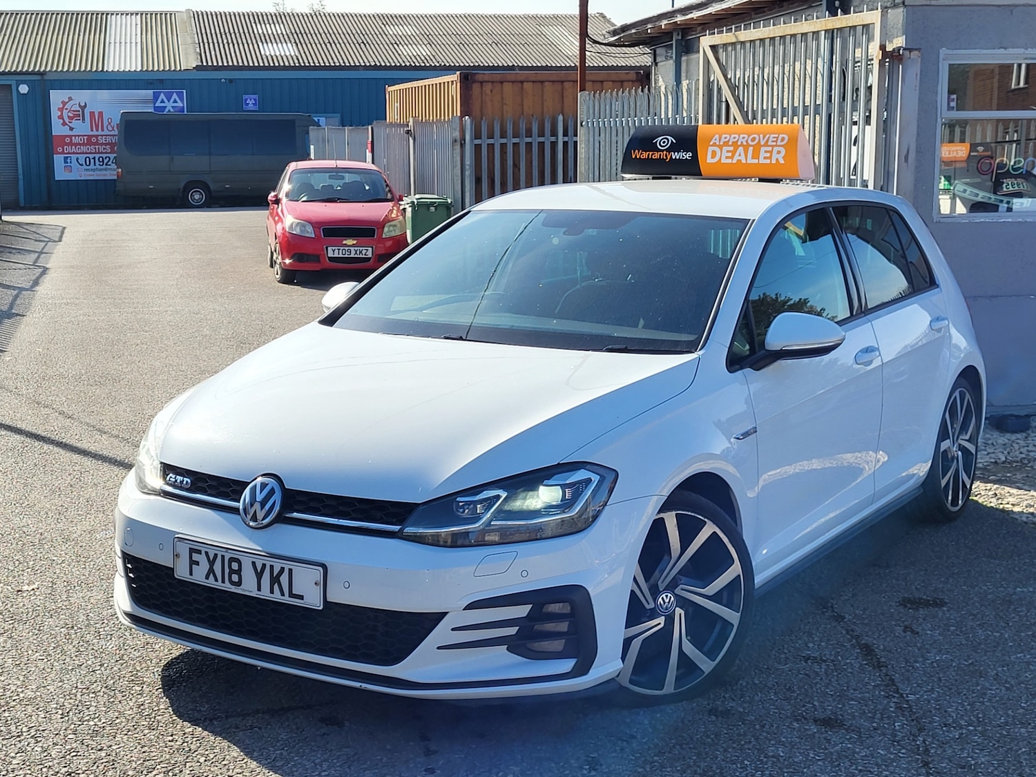 Used Volkswagen Golf 2018 for sale - 76962975: Photo 3