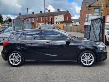 Used Mercedes-Benz A-Class 2015 for sale - 78745431: Photo