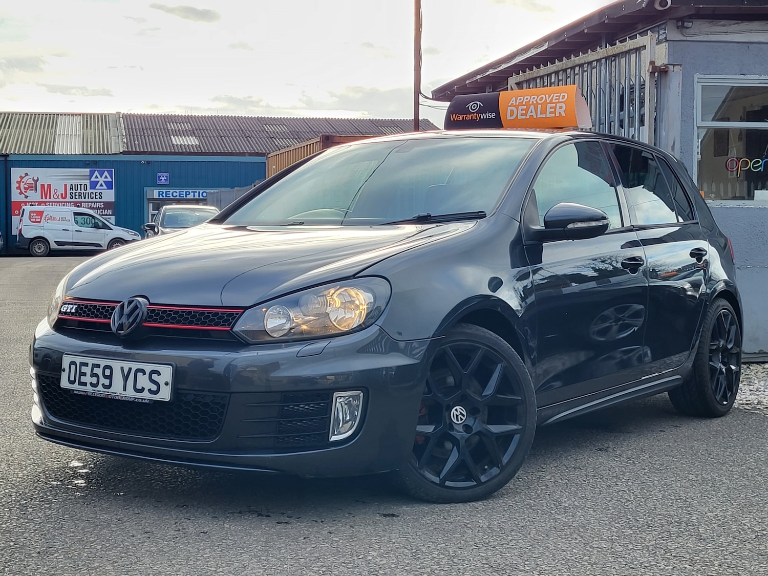 Used Volkswagen Golf 2009 for sale - 77630026: Photo 15