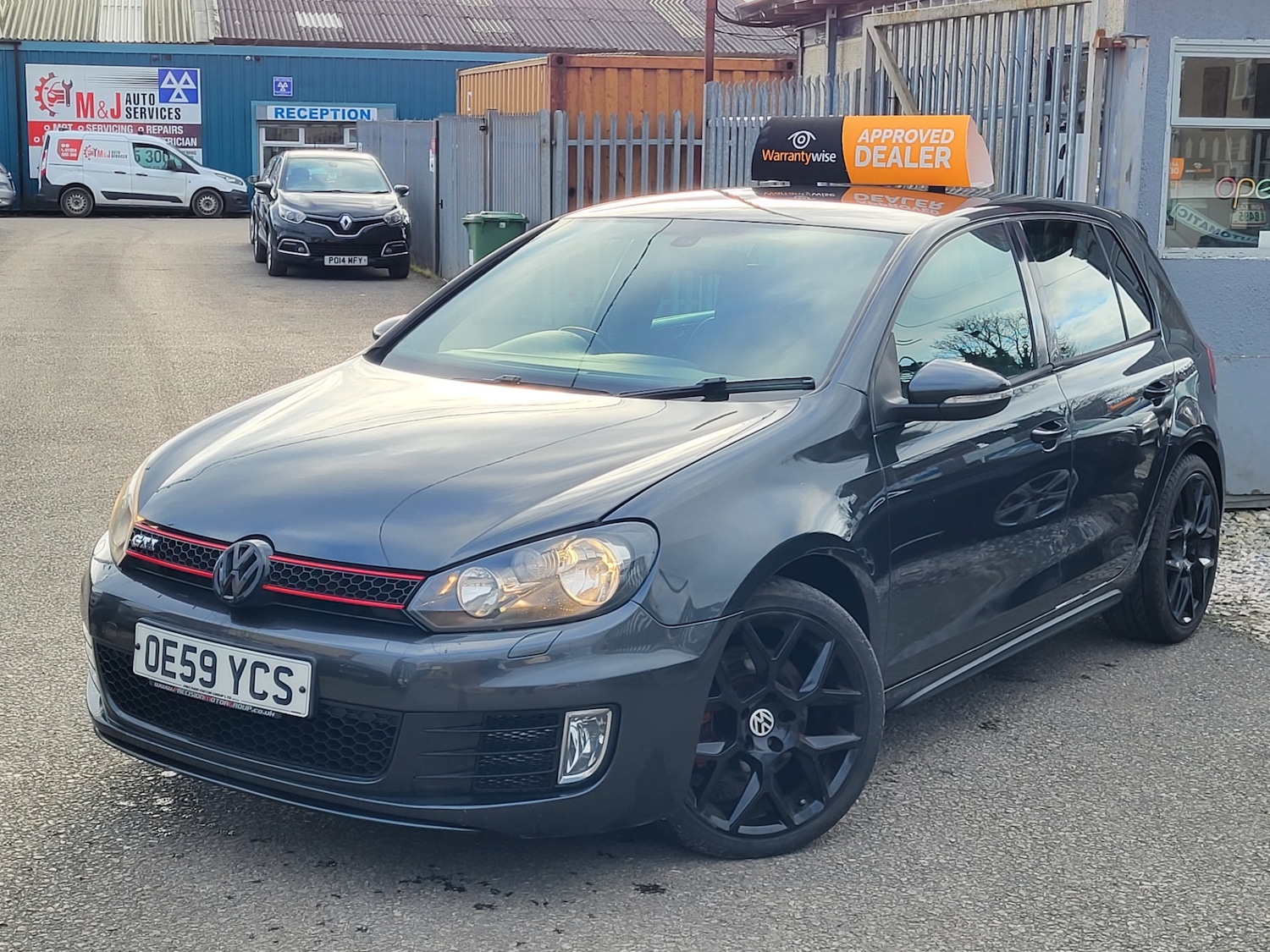 Used Volkswagen Golf 2009 for sale - 77630026: Photo 3