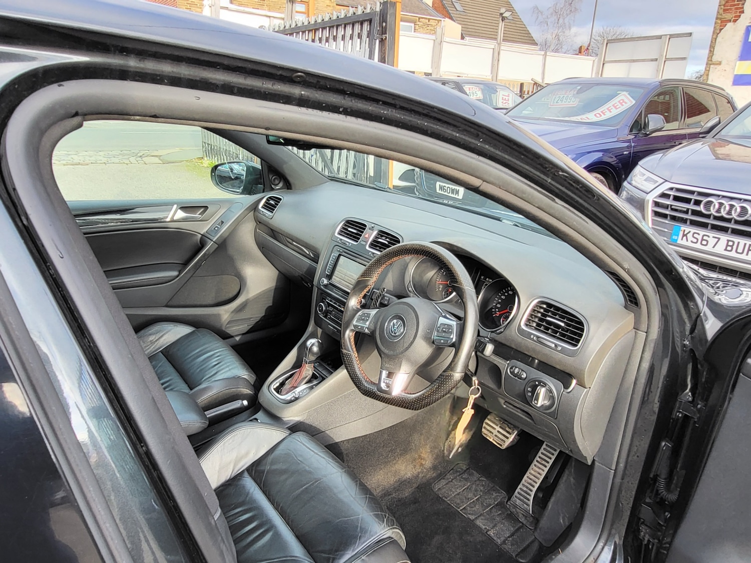 Used Volkswagen Golf 2009 for sale - 77630026: Photo 6