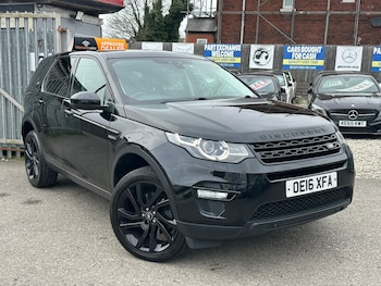 Used Land Rover Discovery Sport 2016 for sale - 77968901: Photo