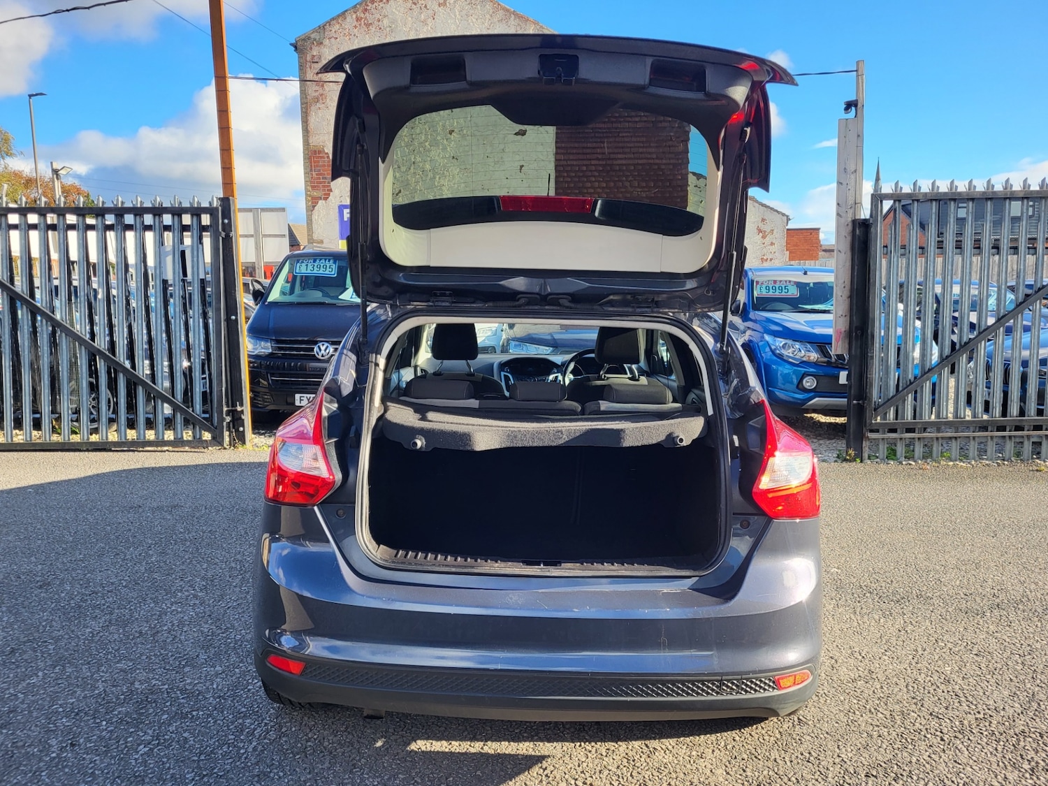 Used Ford Focus 2014 for sale - 76960321: Photo 10