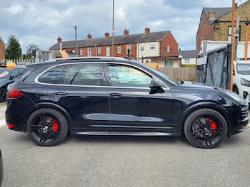 Used Porsche Cayenne 2013 for sale - 78270356: Photo