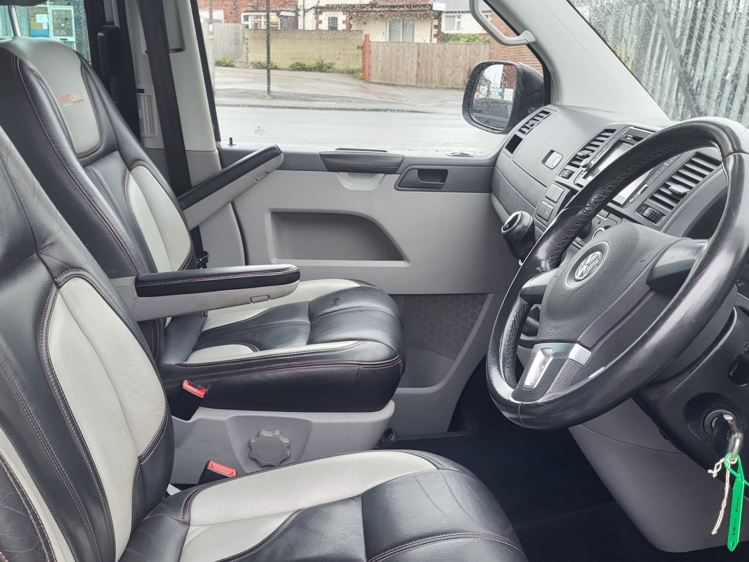 Used Volkswagen Transporter 2012 for sale - 76960758: Photo 18