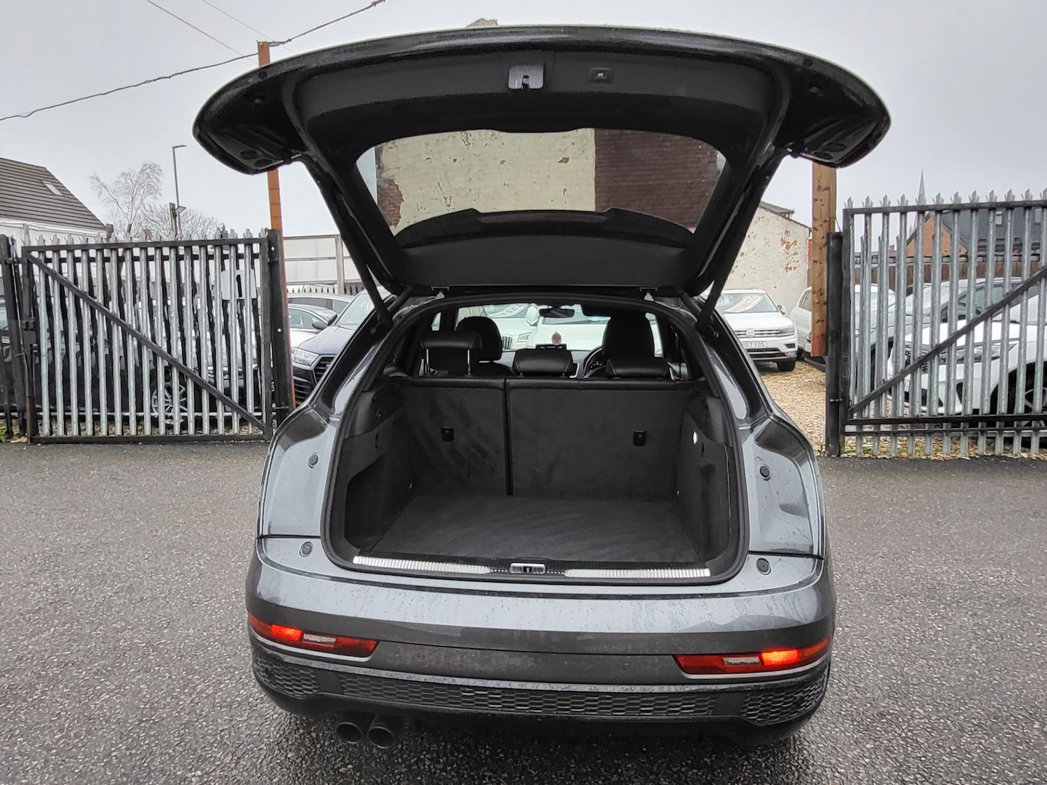 Used Audi Q3 2017 for sale - 77318709: Photo 12