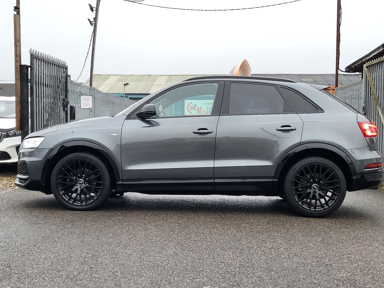 Used Audi Q3 2017 for sale - 77318709: Photo 18