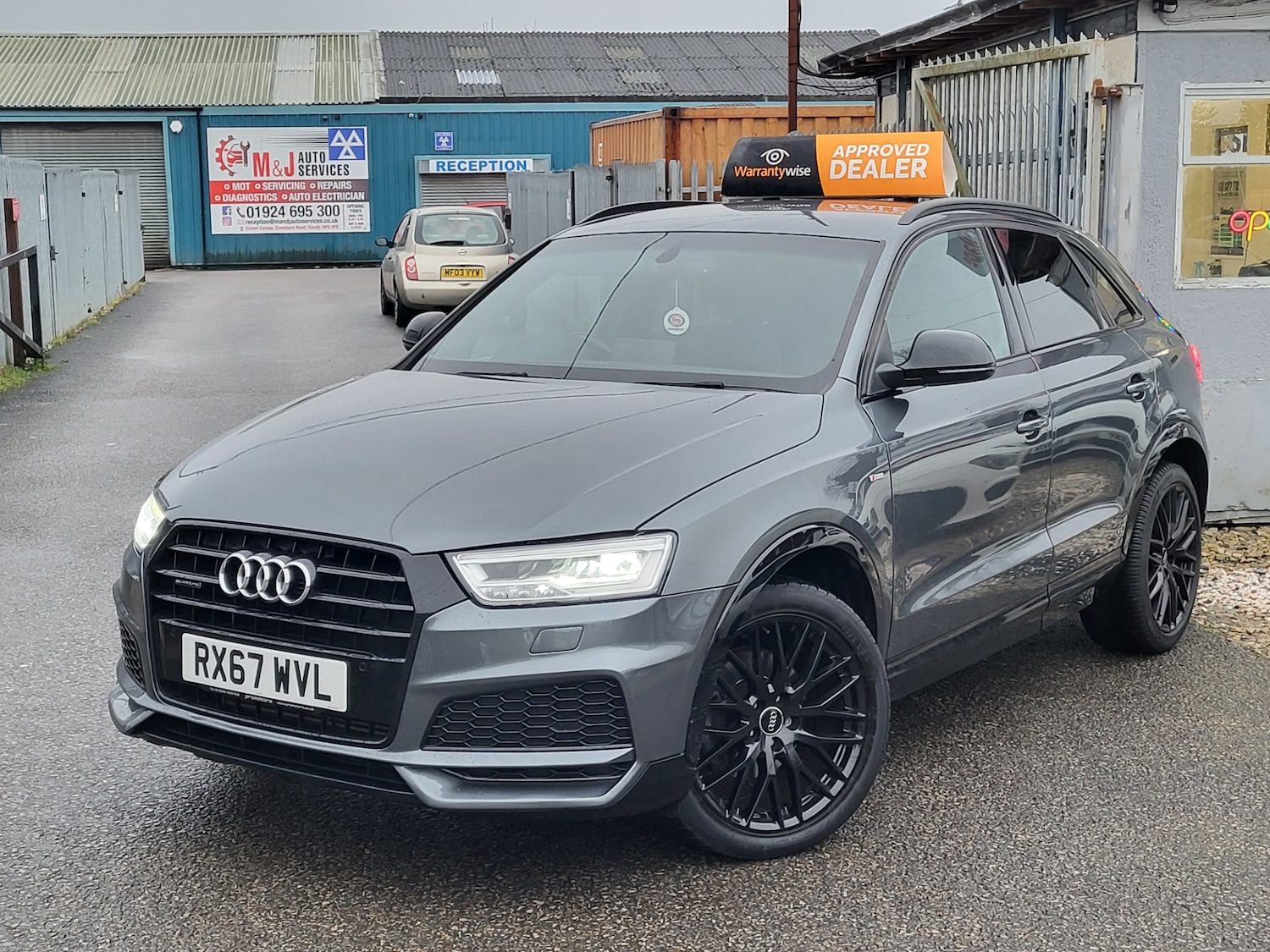 Used Audi Q3 2017 for sale - 77318709: Photo 3