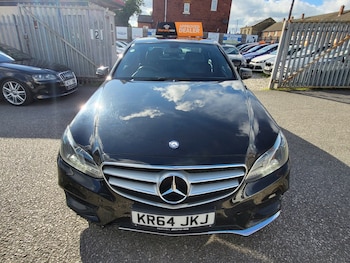 Used Mercedes-Benz E Class 2015 for sale - 79330375: Photo