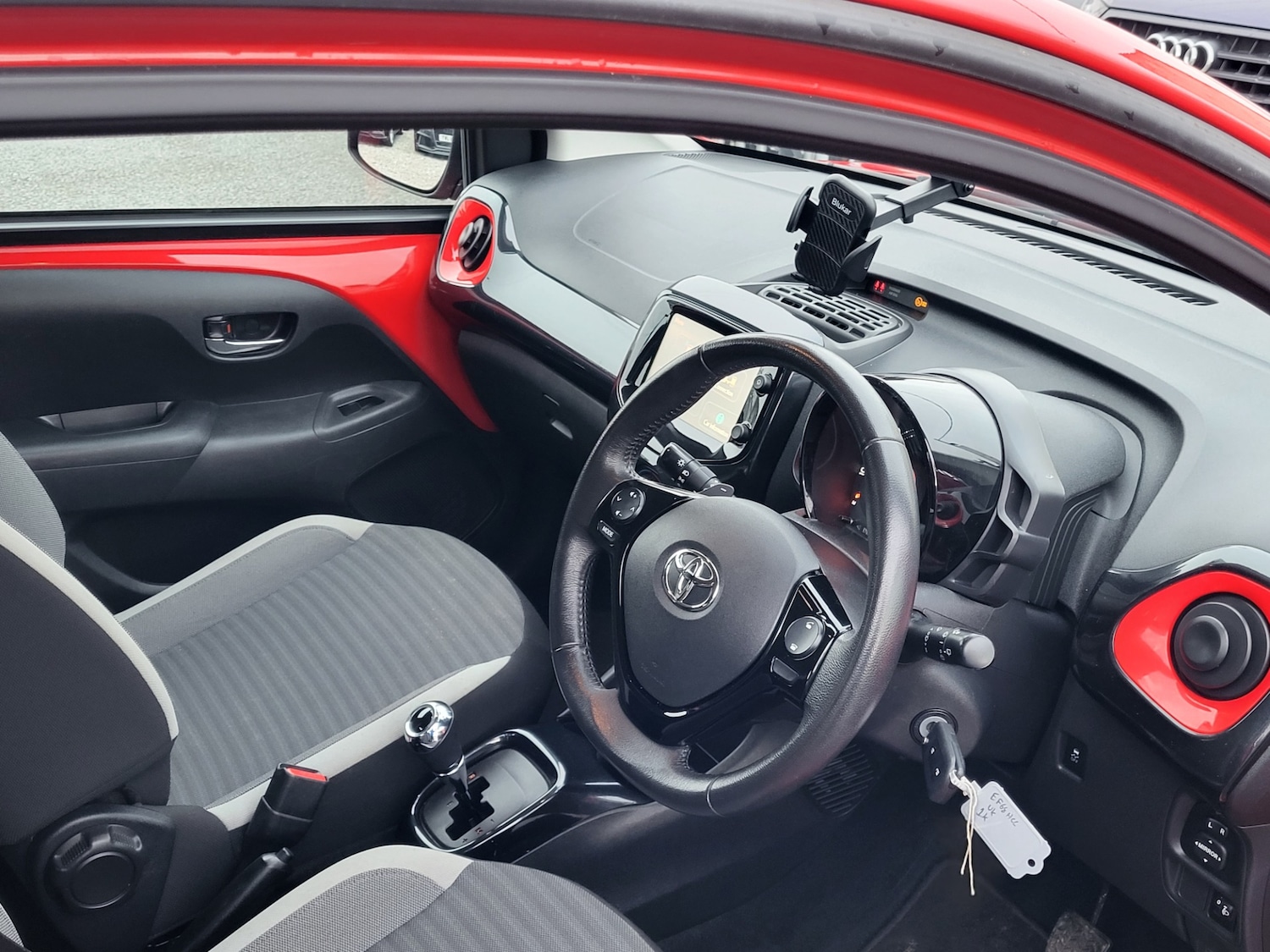 Used Toyota AYGO 2019 for sale - 77113366: Photo 6