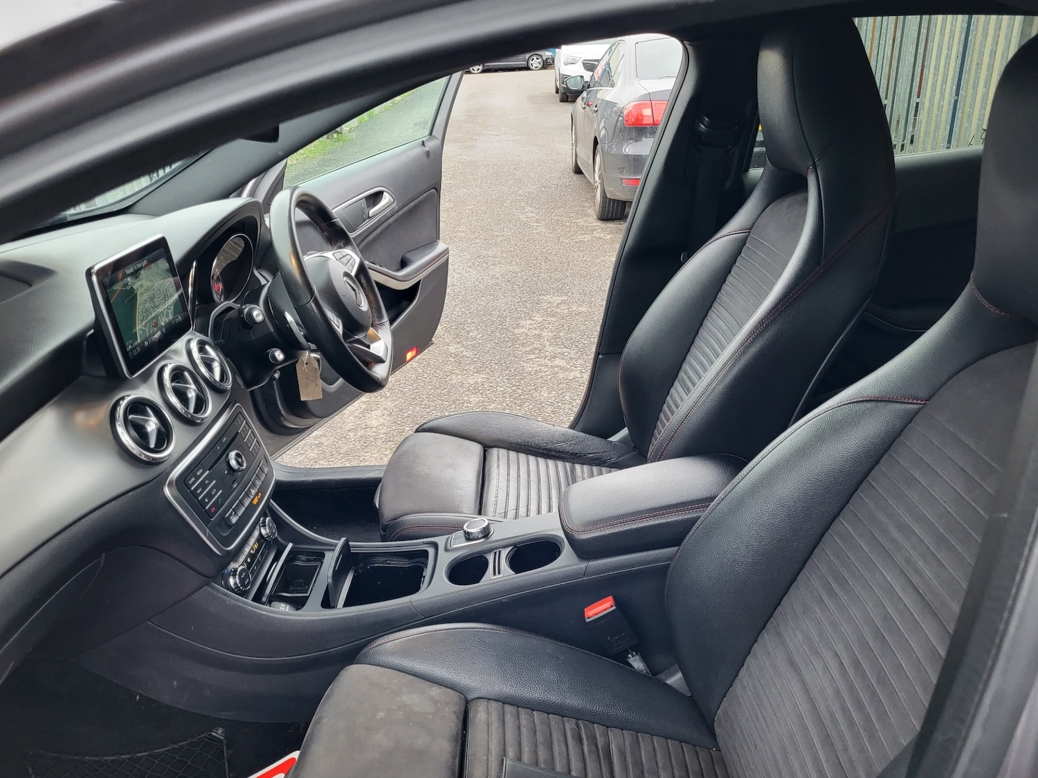 Used Mercedes-Benz GLA 2015 for sale - 76968615: Photo 19