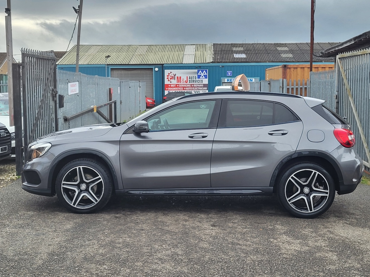Used Mercedes-Benz GLA 2015 for sale - 76968615: Photo 5