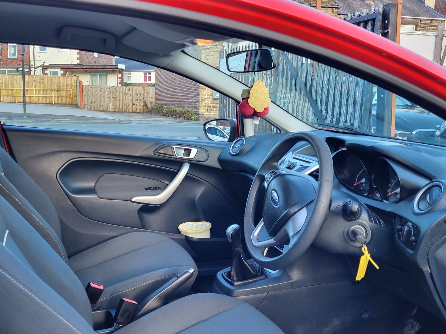 Used Ford Fiesta 2011 for sale - 77311007: Photo 6