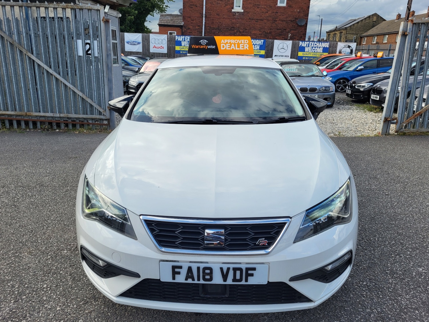 Used SEAT Leon 2018 for sale - 76961187: Photo 2