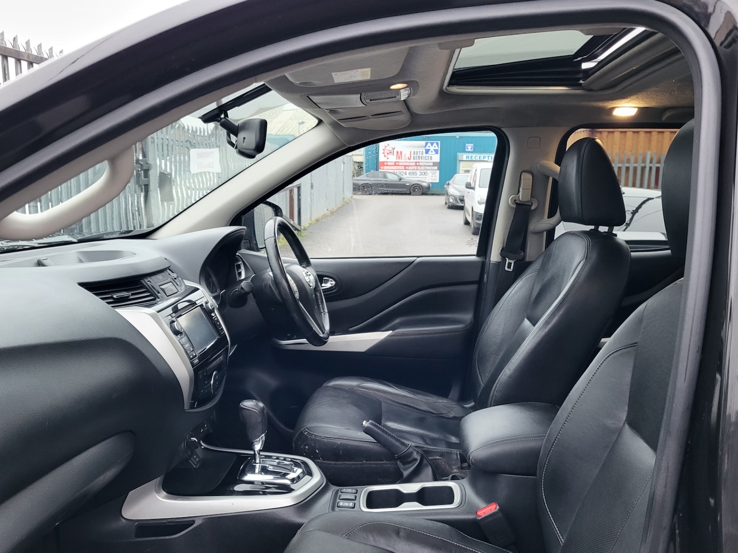 Used Nissan Navara 2018 for sale - 77337880: Photo 19