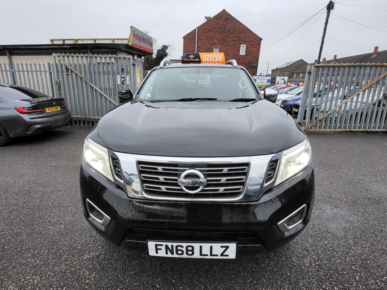 Used Nissan Navara 2018 for sale - 77337880: Photo 2