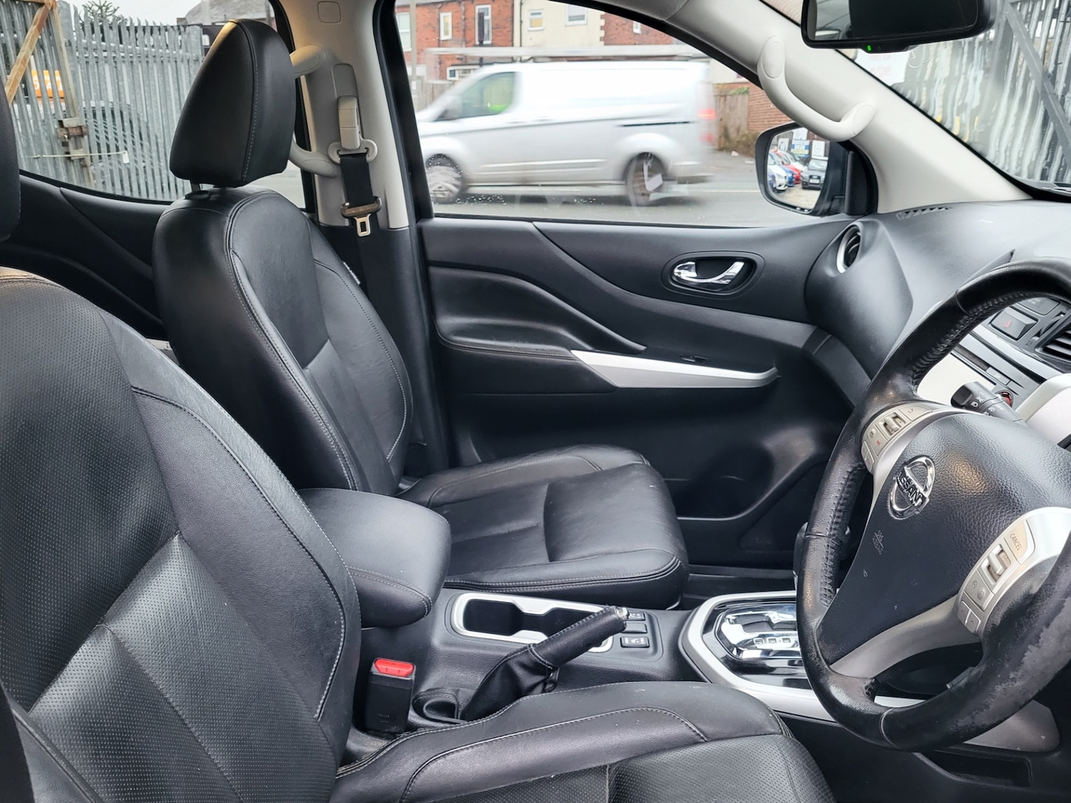 Used Nissan Navara 2018 for sale - 77337880: Photo 7