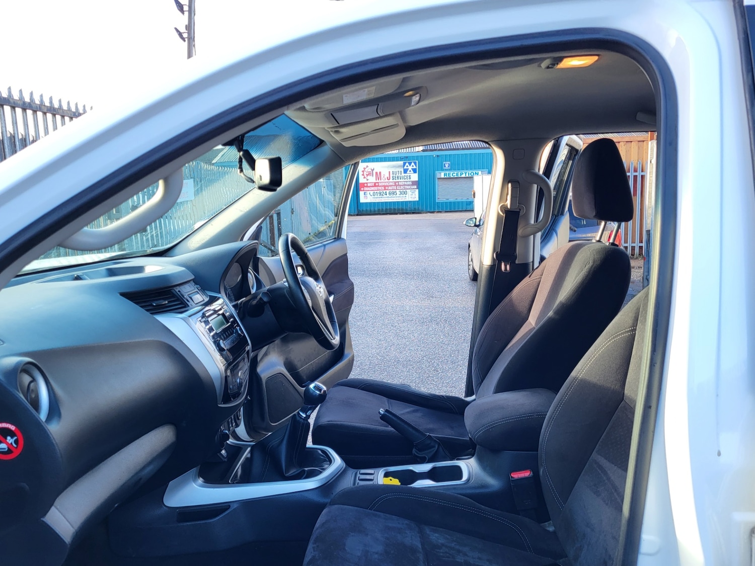 Used Nissan Navara 2017 for sale - 77364079: Photo 18