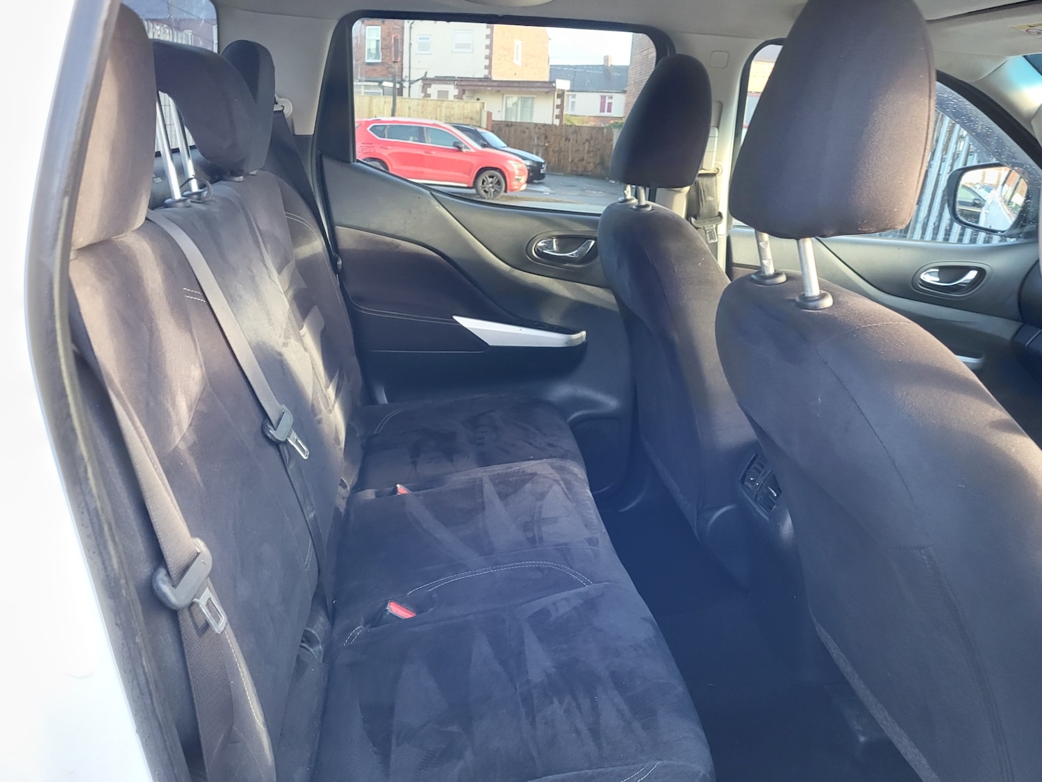 Used Nissan Navara 2017 for sale - 77364079: Photo 19