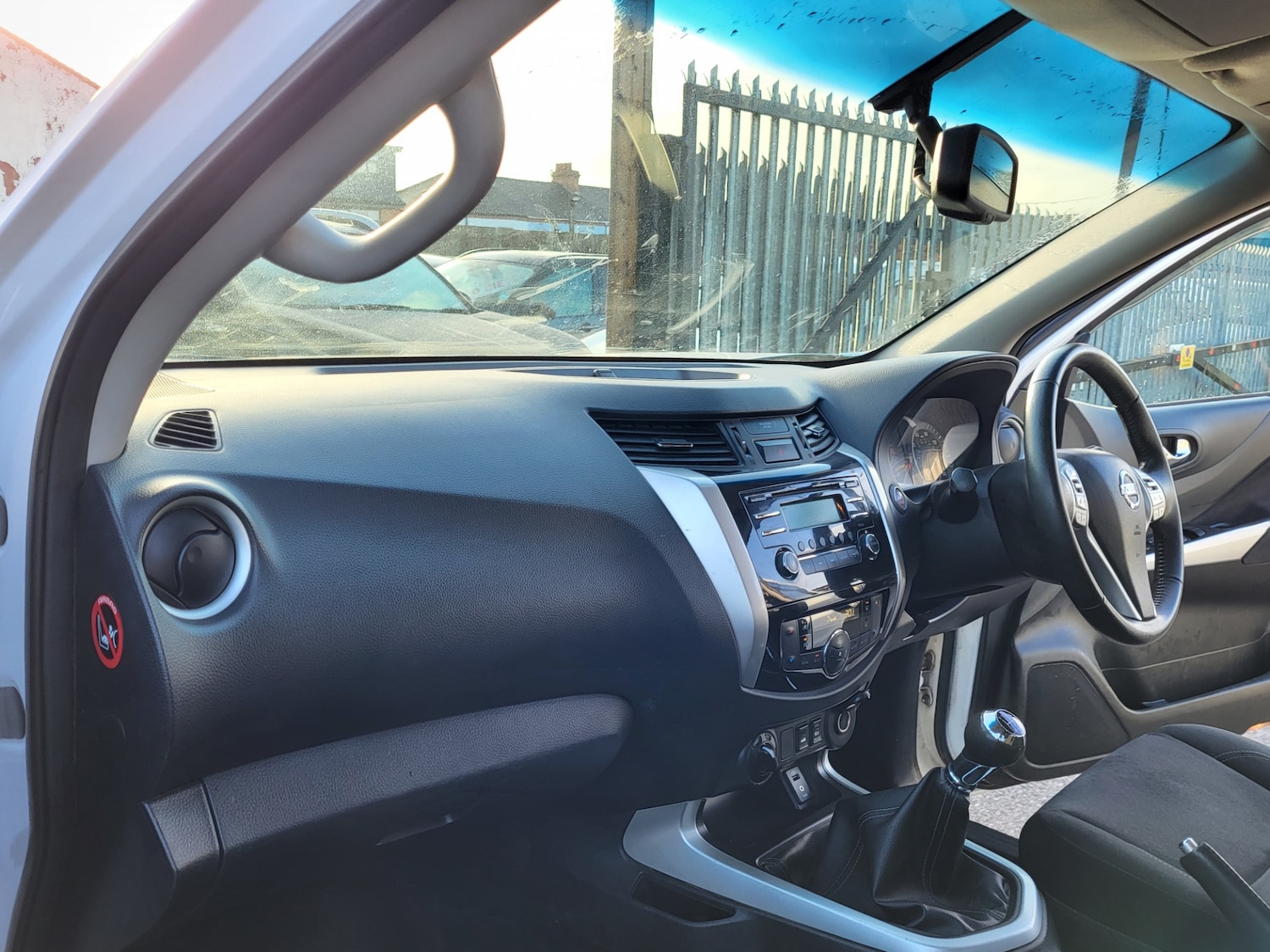 Used Nissan Navara 2017 for sale - 77364079: Photo 8