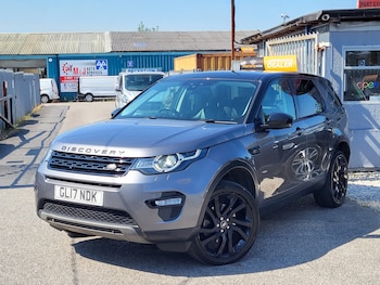 Used Land Rover Discovery Sport 2017 for sale - 79154247: Photo