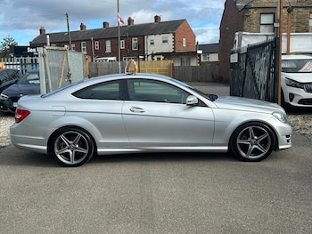 Used Mercedes-Benz C Class 2013 for sale - 77803892: Photo