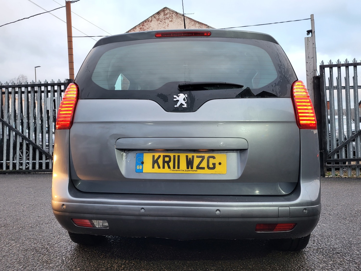 Used Peugeot 5008 2011 for sale - 77234681: Photo 26