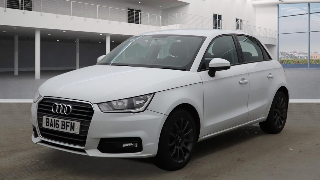 Used Audi A1 2016 for sale - 77300357: Photo 2