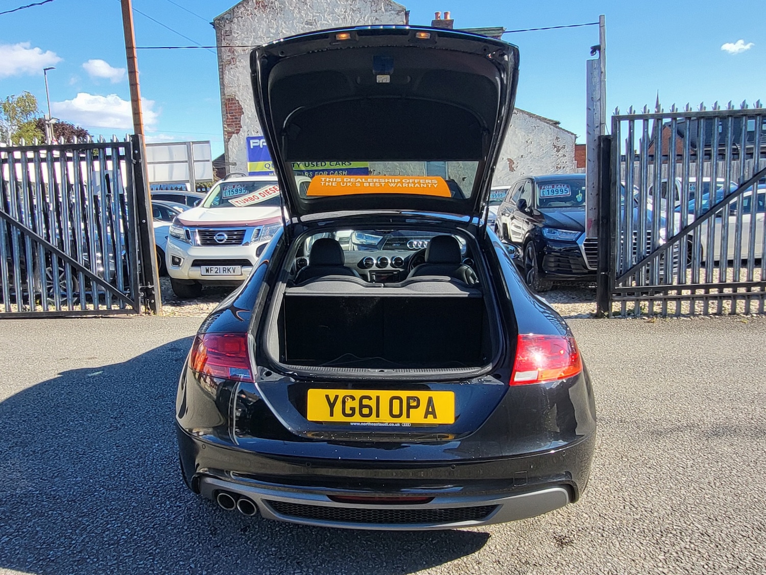 Used Audi TT 2011 for sale - 76960998: Photo 11